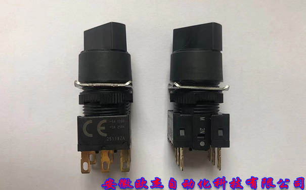 L21500M00 示教器開關(guān) - 產(chǎn)品圖片