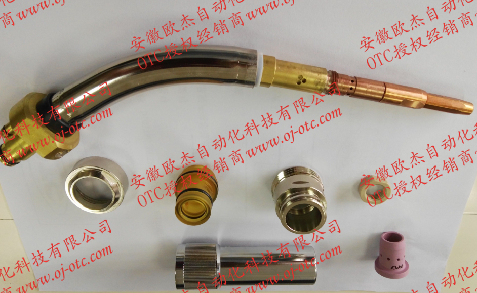 OTC Daihen RTW5000H 側(cè)視圖 OTC Daihen RTW5000H 焊槍側(cè)視