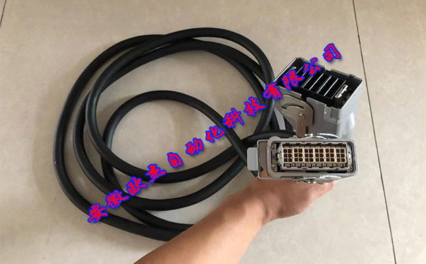 OTC Daihen L20318C00 電纜接頭