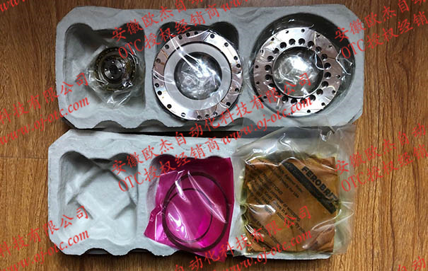 OTC Daihen W-L02270 型號(hào)標(biāo)識(shí) OTC Daihen W-L02270 減速機(jī)標(biāo)簽