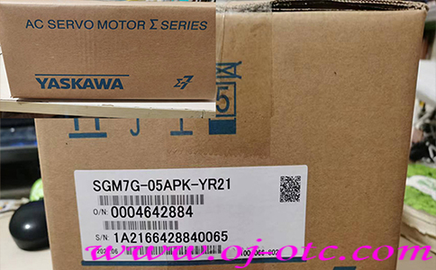 安川伺服電機SGMRV-05ANA-YR21原包裝