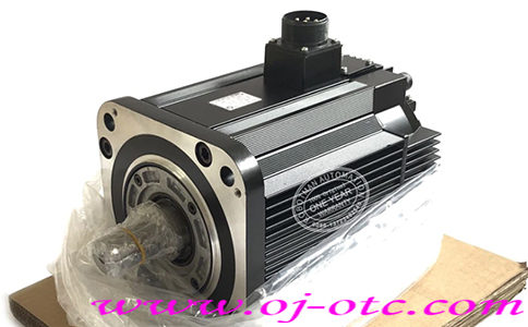 安川伺服電機(jī)SGMRV-13A2A-YR11銘牌